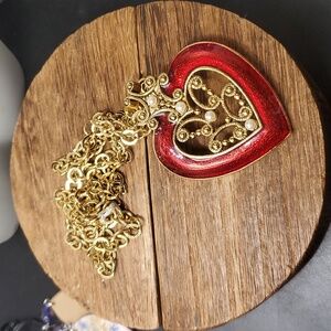 Queen of hearts monet vintage royal heart‎ necklace N3522